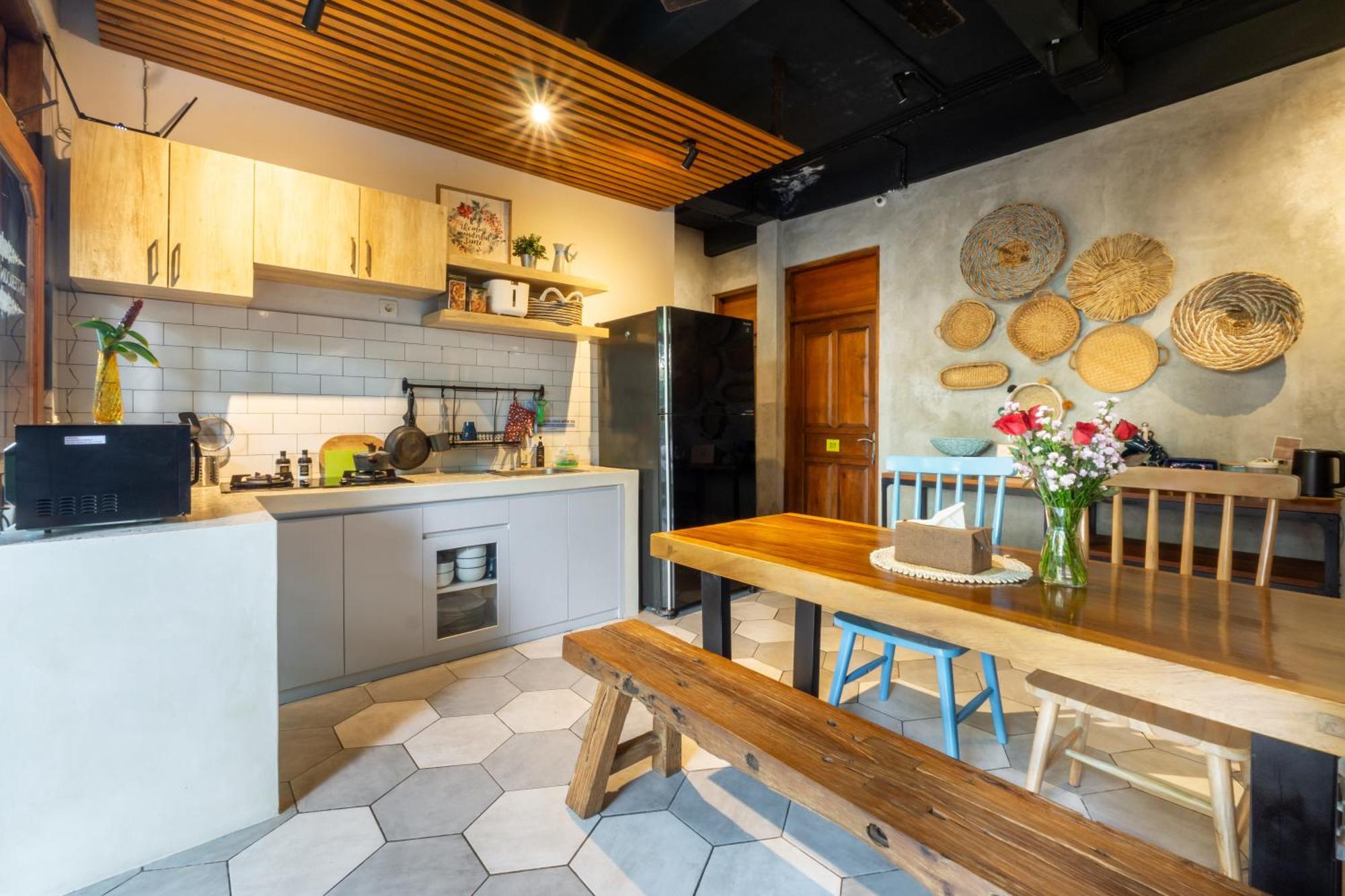 Interconnection Hostel Kuta Lombok Εξωτερικό φωτογραφία