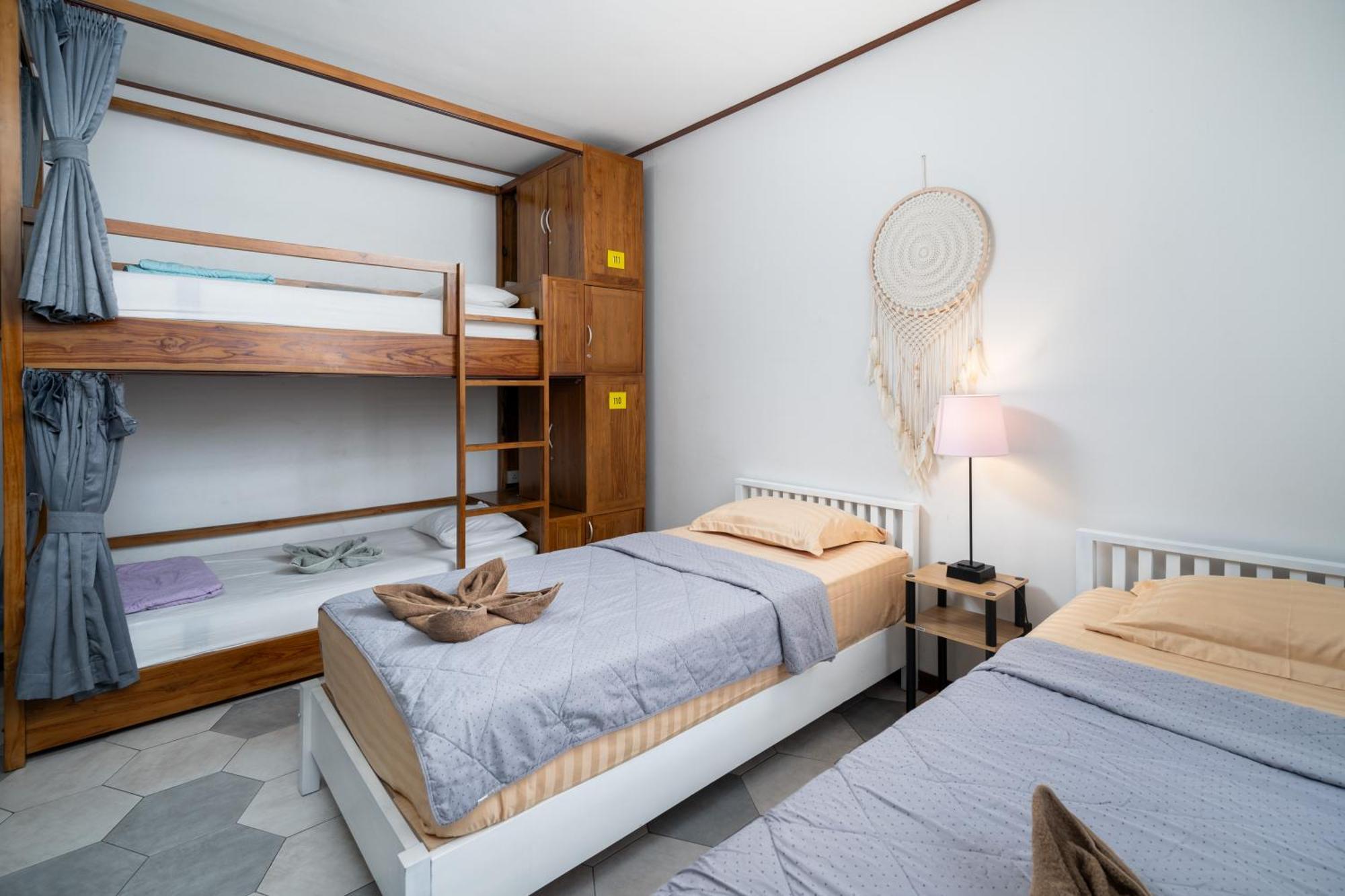 Interconnection Hostel Kuta Lombok Εξωτερικό φωτογραφία